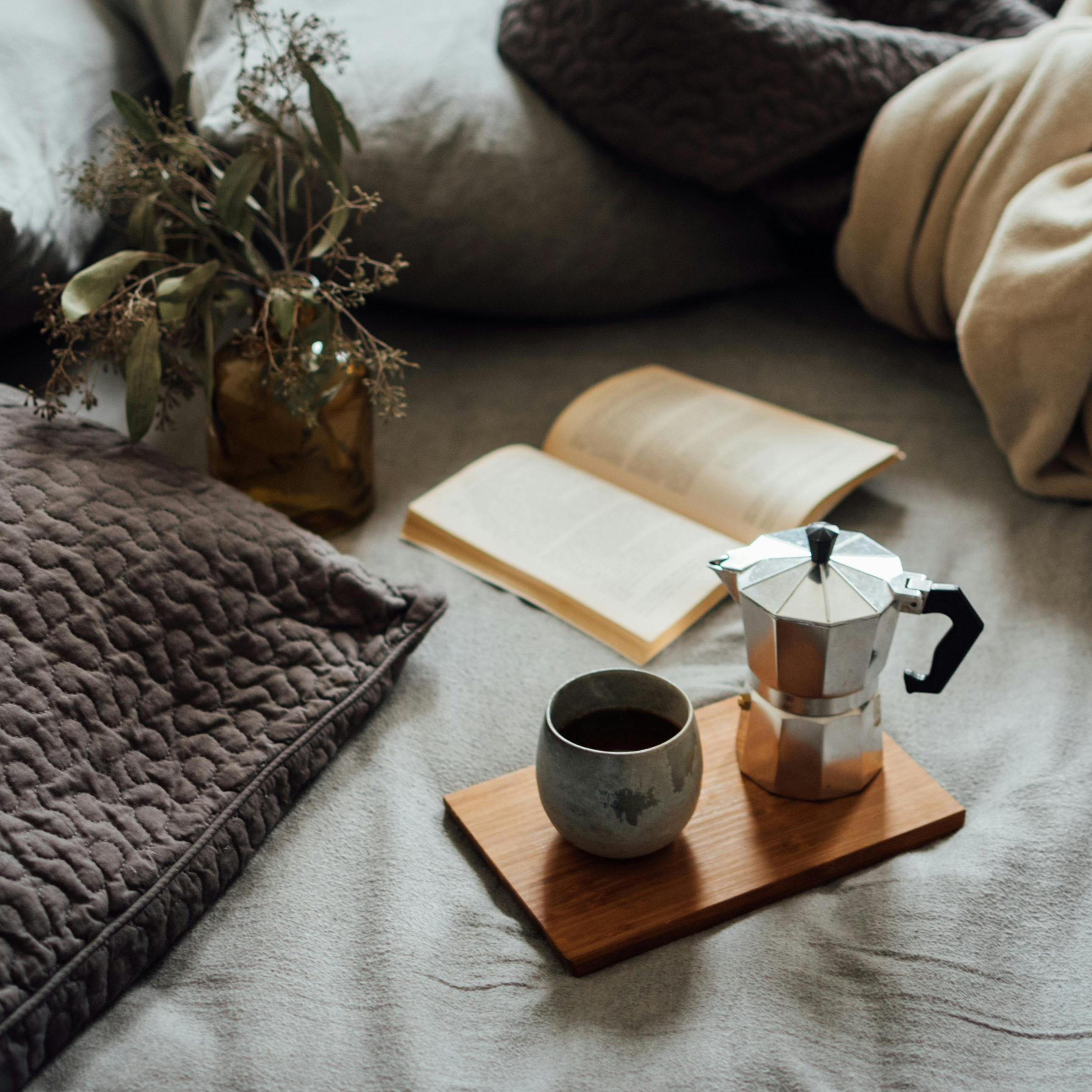 Bestie, Tea Is Not Just a Drink — It’s Lowkey Carrying Our Mental Health